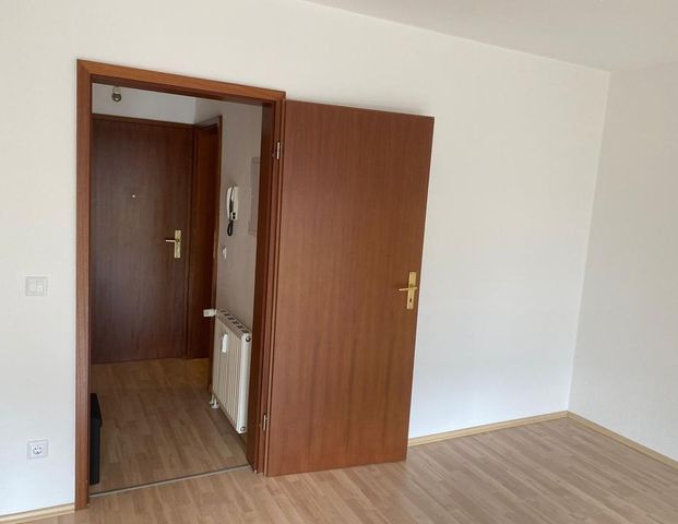 1. Raum Wohnung Hohenwarsleben - Foto 1