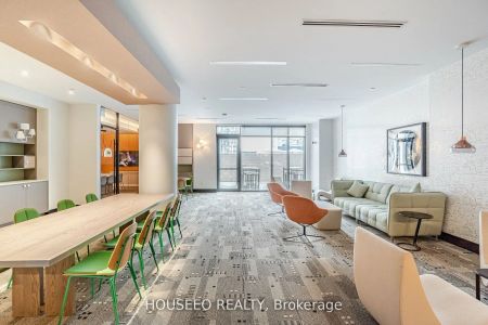 130 River Street E #1809 - Photo 2