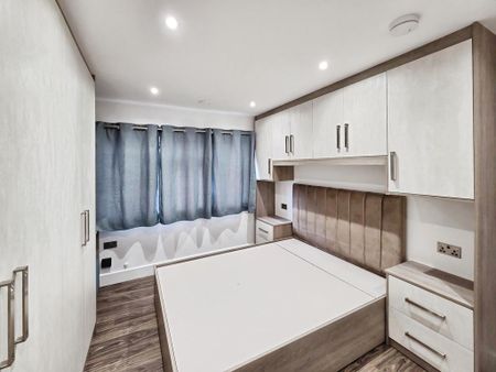 2 bedroom maisonette to rent - Photo 5