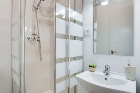 Cozy bright room in Plaza Mayor - Photo 5