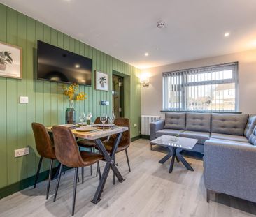 1 bedroom in a house share to rent - Photo 2