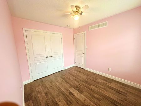 For Lease - 8 Beechener Street, Georgina, Ontario - Photo 4