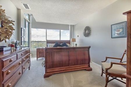 For Lease - 20 Guildwood Parkway Unit# 1402, Toronto, Ontario - Photo 4
