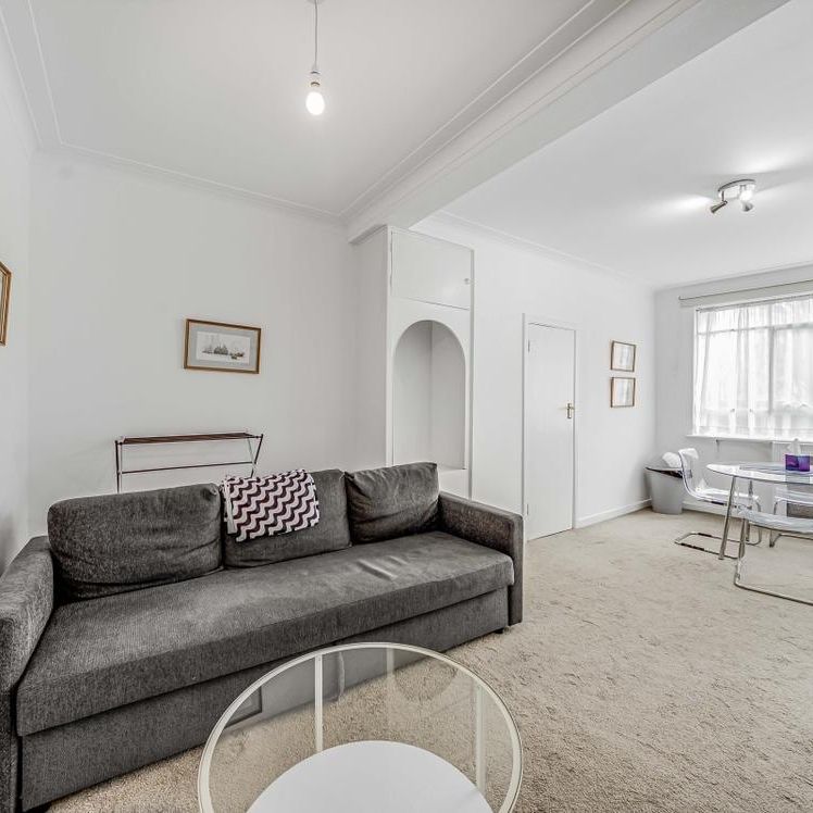 Prince Albert Road, London NW8 - Photo 1