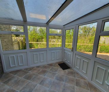 2 bedroom bungalow to rent - Photo 6