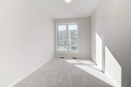 For Lease - 1394 Almonte Drive, Burlington, Ontario - Photo 5