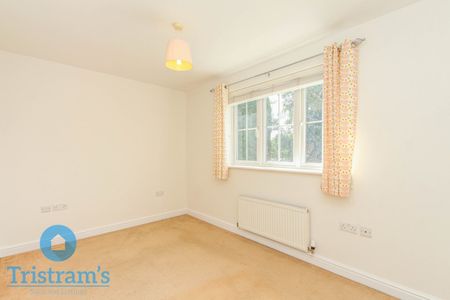 References Pending - 2 bed Semi-Detached House - Photo 4
