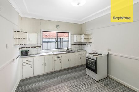 For Rent - Freshly Renovated 3-Bedroom Home in Prime Parramatta Location - Photo 4