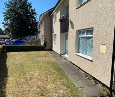 Liswerry Drive Llanyravon, Cwmbran - Photo 2