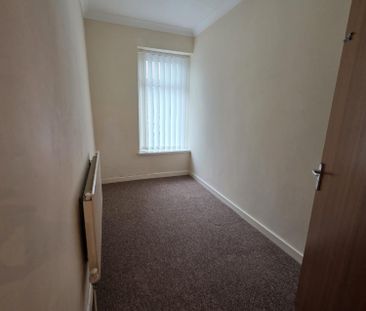 House To Let - Photo 1