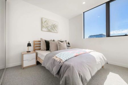 EXCELLENT FULLY FURNISHED TWO BEDROOM APARTMENT IN THE HEART OF ADELAIDE CBD - Photo 4