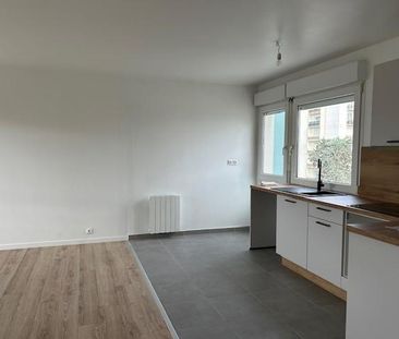 Location appartement 4 pièces 83.06 m2 à Tours - Photo 1