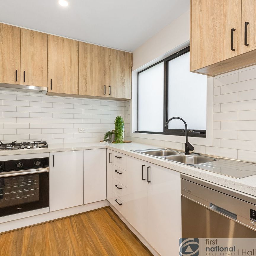 3/170 Foster Street, 3175, Dandenong Vic - Photo 1