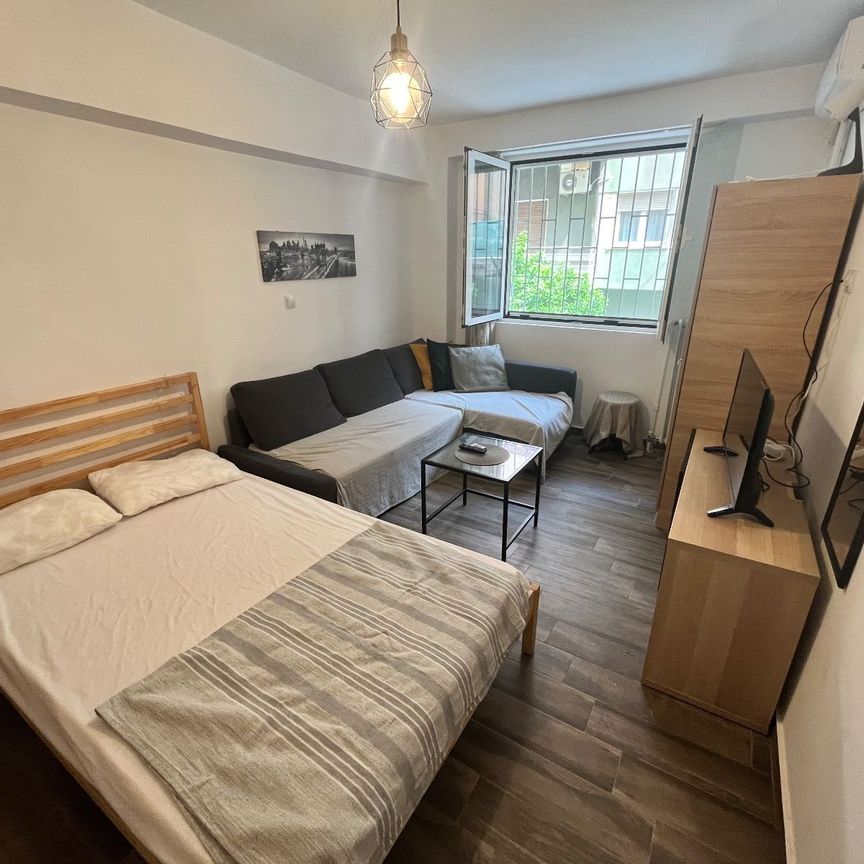 Studio/Γκαρσονιέρα για ενοικίαση Πειραιάς - Κέντρο (Κέντρο - Λιμάνι) - Photo 1