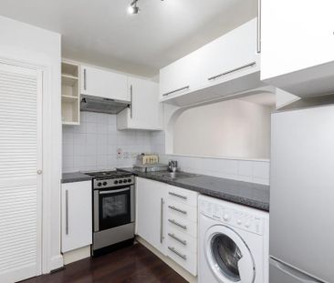 1 bedroom flat to rent - Photo 4