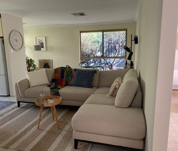 East Victoria Park - Photo 6