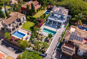 3 bedroom luxury Villa for rent in Rio Real, Marbella, Andalusia