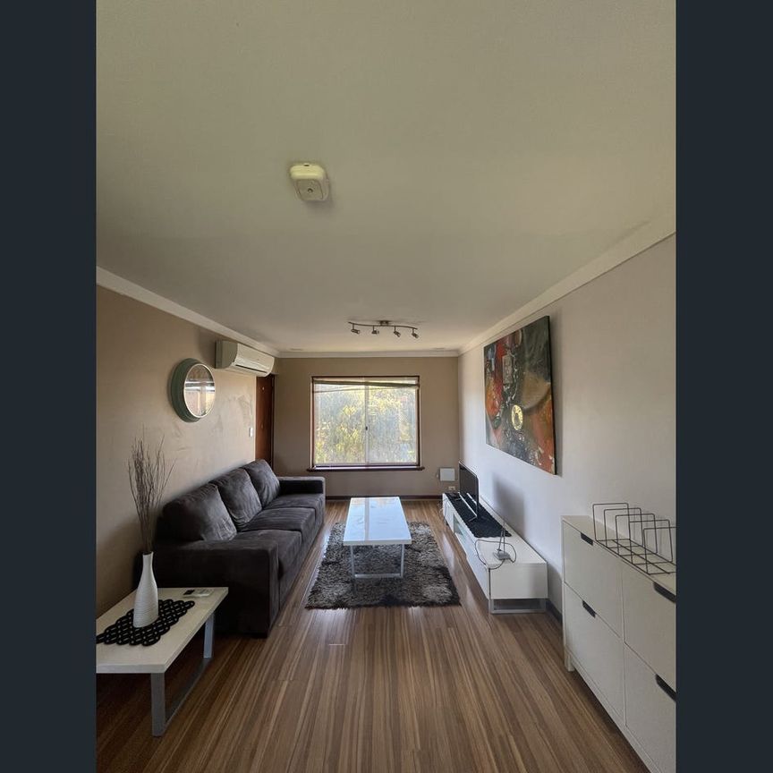 Furnished Riverside Living - Ideal for FIFO or Low-Maintenance Living - Photo 1