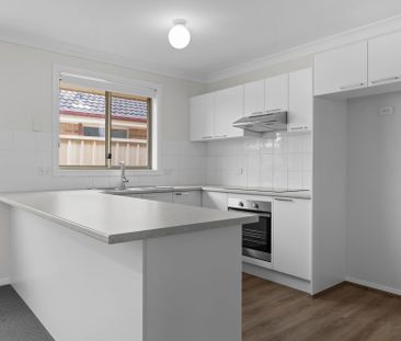 Spacious 4-Bedroom Family Home in Quiet Location - Photo 3