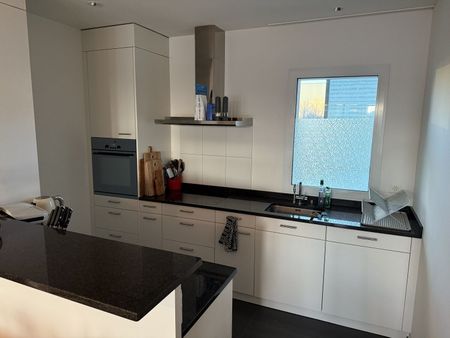 APPARTEMENT 31/2 PIÈCES À ZOUG, MEUBLÉ, TEMPORAIRE - Foto 3