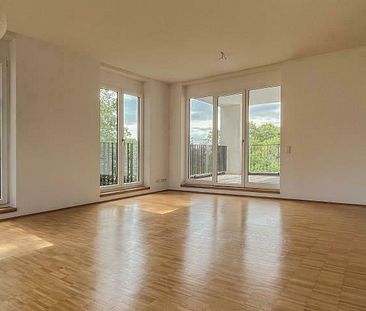 Moderne 2-Zimmer-Wohnung mit gehobener Ausstattung und Weserblick in Bestlage - Photo 4