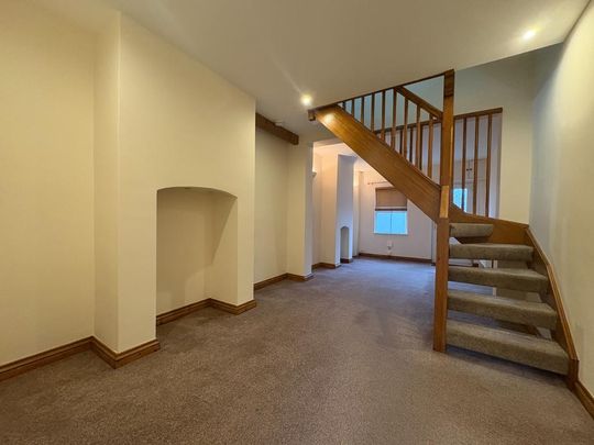 2 bedroom terraced house to rent - Photo 1
