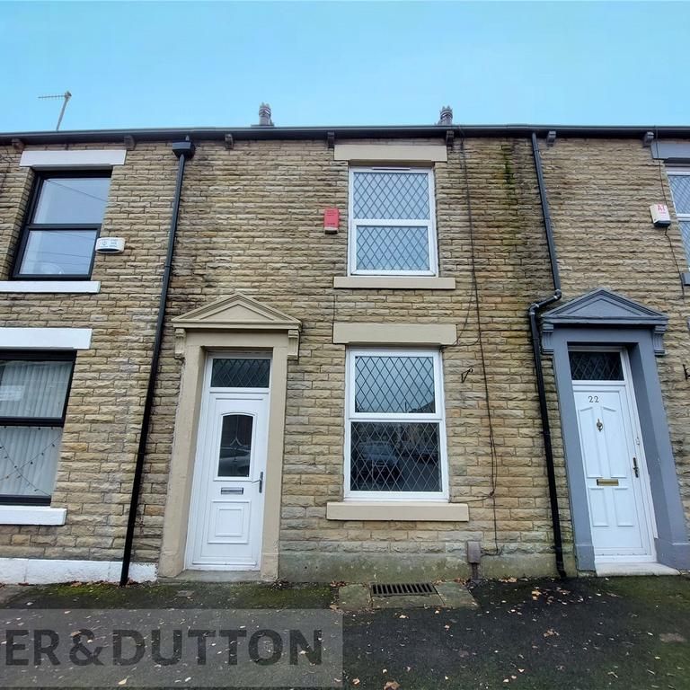 2 bedroom terraced house to rent - Photo 1