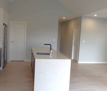 Parkside Paradise: 3 Bed Townhouse - Photo 4