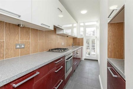 Queen's Gate, South Kensington, SW7 - Photo 4