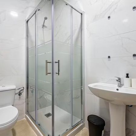 Calle Álamos, Málaga, Andalusia 29012 - Photo 4