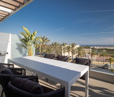 Penthouse in Cancelada - Photo 1