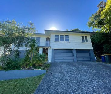 Charming 3-Bedroom Home Murrays Bay - Photo 6