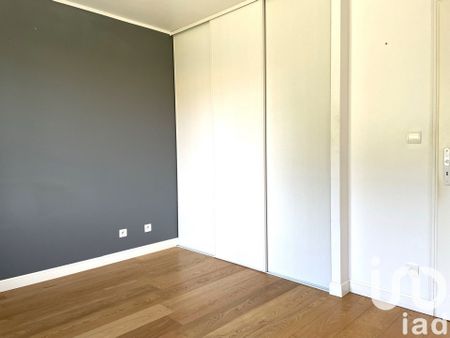 Maison 5 pièces de 120 m² à Aiffres (79230) - Photo 2