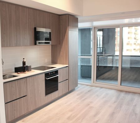 For Lease - 110 Broadway Avenue Unit# 412S, Toronto, Ontario - Photo 5