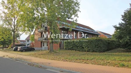 Gemütliche 3- Zimmer- DG- Wohnung mit Balkon in Schwerin- Friedrichsthal ! - Photo 2