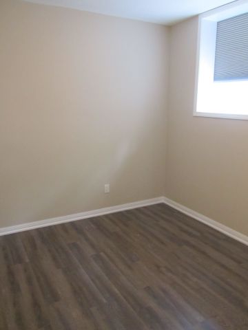For Lease - 342 Edgehill Drive Unit# Unit B, Barrie, Ontario - Photo 5