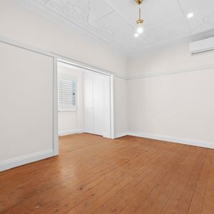 2/95 Beach Street, Coogee NSW 2034 - Apartment For Rent | Domain - Photo 2