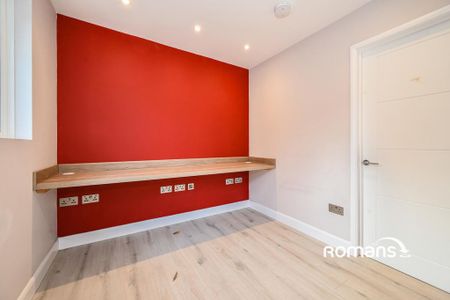 3 bedroom detached house to rent - Photo 5