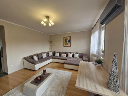 Kiadó lakás - Debrecen - Fotó 3