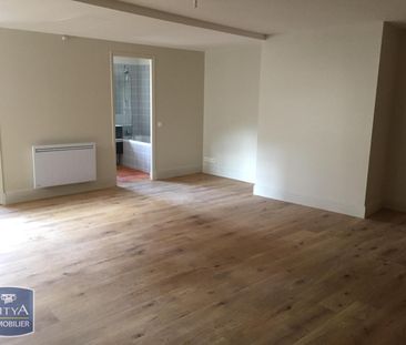 Location Appartement 1 pièce 44m² PERIGUEUX 24000 - Photo 2