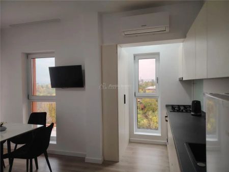 Apartament cu 3 camere, complet mobilat si utilat, in bloc nou - Photo 5