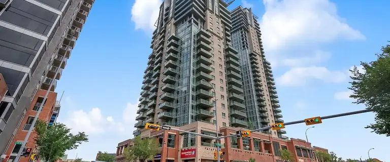 Bright and Spacious 2 bedroom 2 bath downtown condo | 1405 - 1410 1 St SE, Calgary - Photo 1