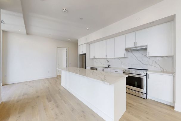 For Lease - 8960 Jane Street Unit# LPH106, Vaughan, Ontario - Photo 1