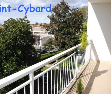 Location Appartement 3 pièces 80m² ANGOULEME 16000 - Photo 1