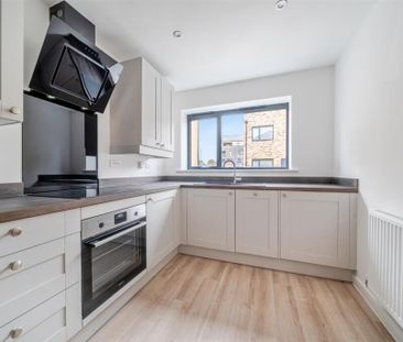 2 bedroom terraced house to rent - Photo 6