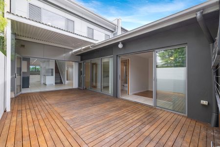 52 Phyllis Ashton Circuit, Gungahlin ACT 2912 - House For Rent | Domain - Photo 5