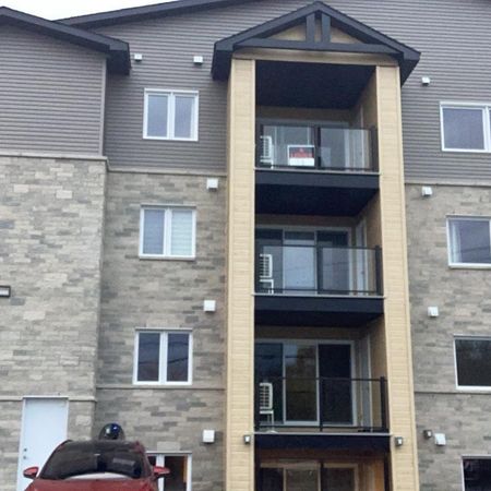 5 1/2 a louer-pointe-des-cascades-appartement - Photo 3