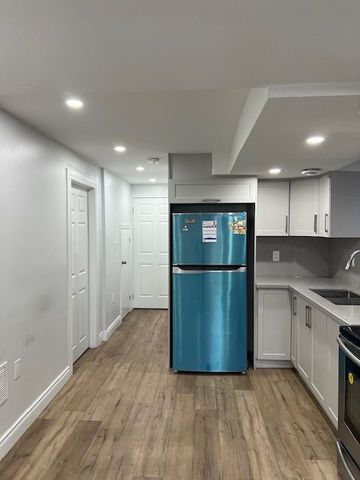 For Lease - 29 Herdwick Street, Brampton, Ontario - Photo 5