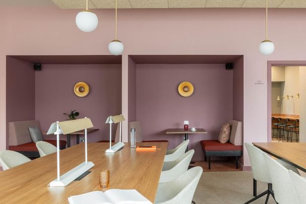 Studio to rent - Photo 1