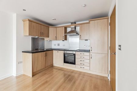2 bedroom apartment to rent - Photo 5
